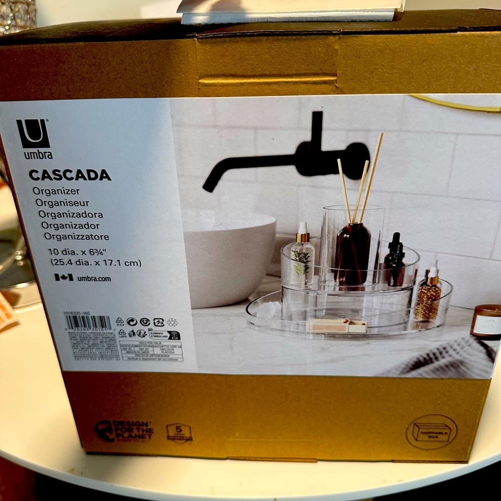 Cascada Acrylic Makeup Organizer from West Elm
